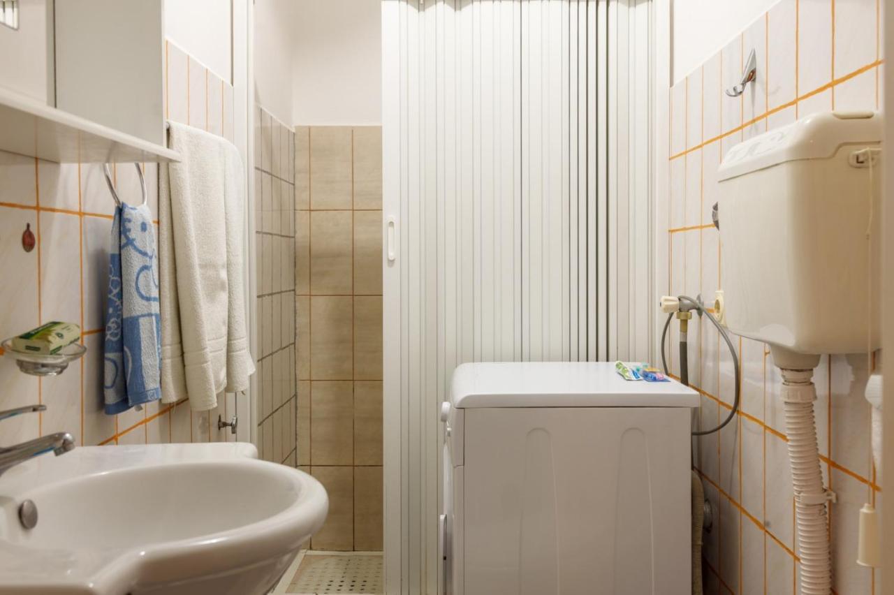 Apartmani Capi Golubac Rom bilde